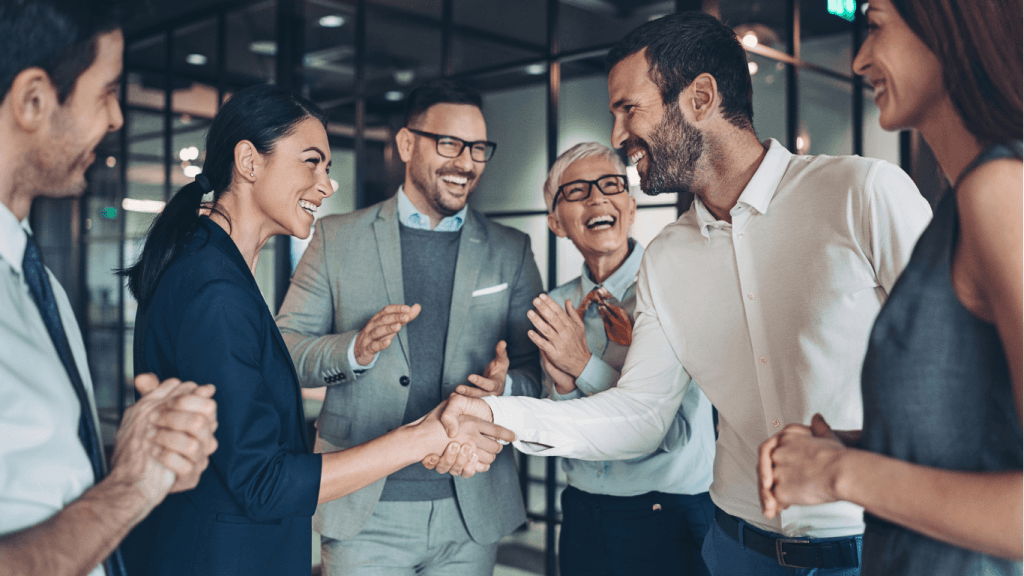Are Shareholders Required to Work in the Company?